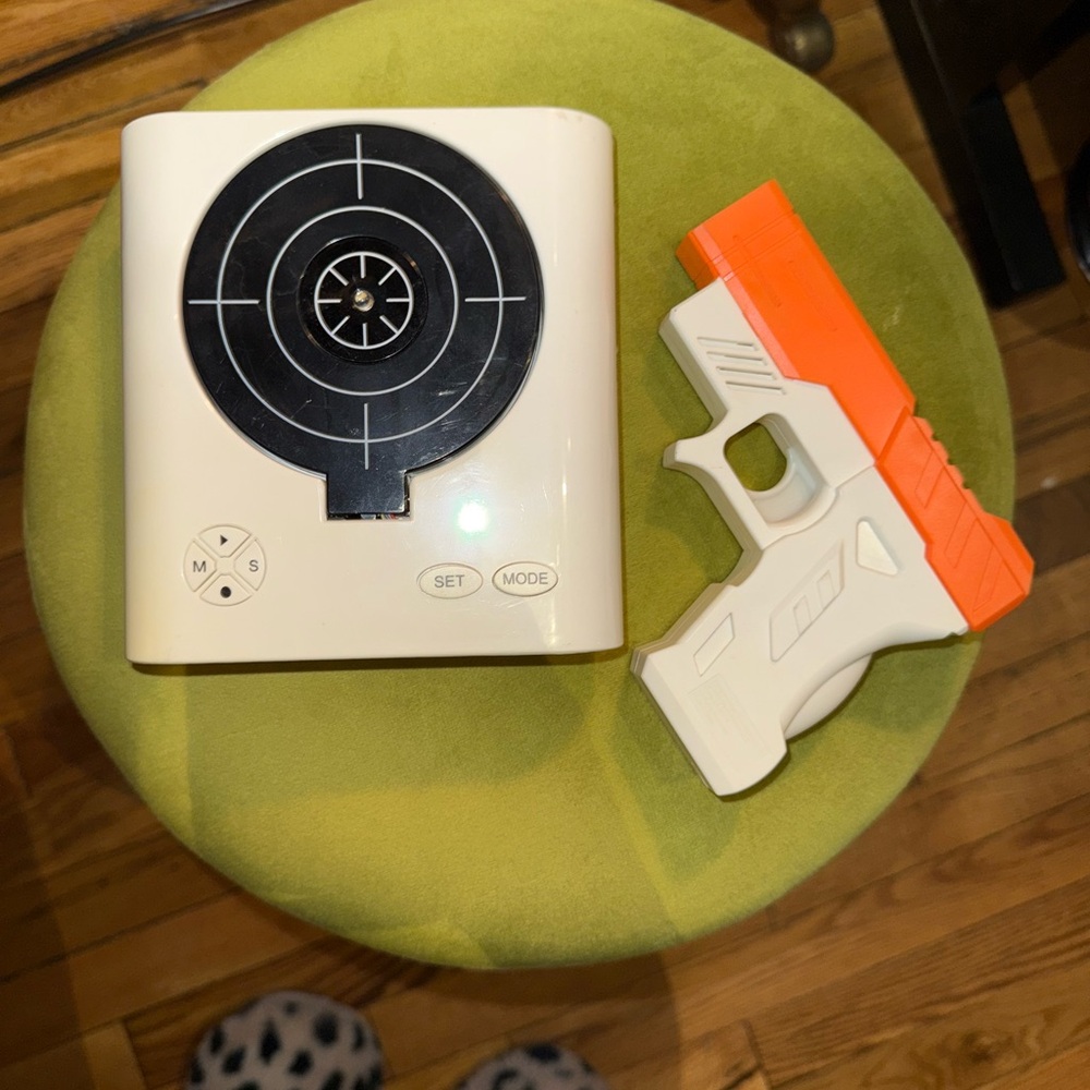 Fun Alarm Clock with Gun and Target